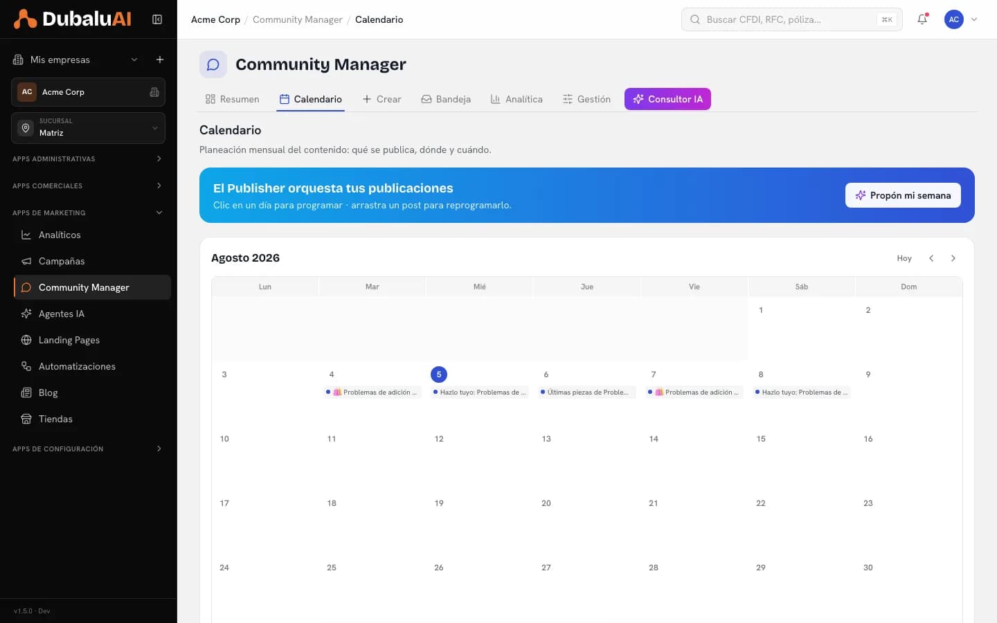 Calendario mensual del community manager con publicaciones programadas por día
