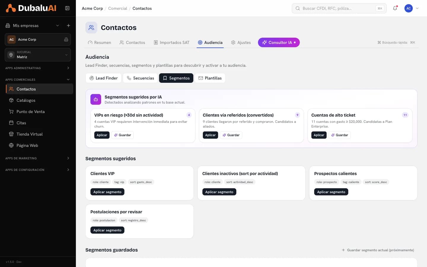 Segmentos del CRM con sugerencias de IA como VIPs en riesgo y cuentas de alto ticket